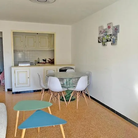 2 Et Proche Au Centre-ville De - Le Neptune Sainte-Maxime